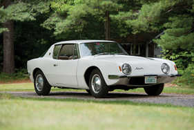 Studebaker Avanti (1963) - als Lot 143 an der RM Auction Hershey vom 9./10. Oktober 2014