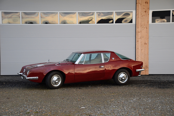 Studebaker Avanti R1 (1963) - als Lot 44 an der Versteigerung der Oldtimer Galerie Toffen am 21. April 2018