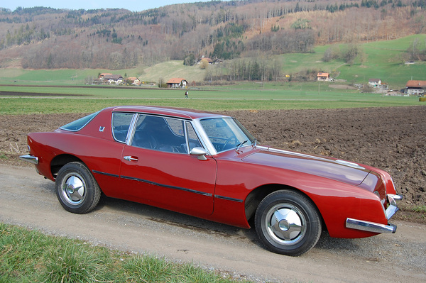 Studebaker Avanti R1 (1964) - angeboten an der Versteigerung der Oldtimer Galerie in Toffen am 26. April 2014