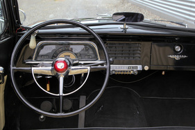 Studebaker Champion Convertible (1951) - Tacho bis 100 mp/h