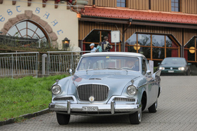 Studebaker Champion Silver Hawk (1958) – der Sechszylindrige Bruder des Golden Hawk – Albisgütli Classic Cars & Bikes 2024