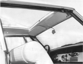 Studebaker Golden Hawk (1956) - mit Schiebedach - Genfer Autosalon 1956