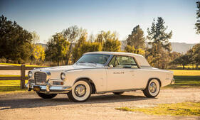Studebaker Gran Turismo Hawk (1963) - als Lot 165 angeboten an der Bonhams Scottsdale Versteigerung am 27. Januar 2023