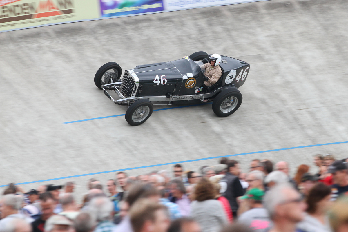 Studebaker Indianapolis (1932) - Indianapolis Oerlikon on July 27, 2017