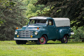 Studebaker Model 2R612 1/2 Ton Pickup with Box and Cover (1950) - als Lot 322 an der Philadelphia-Versteigerung von Bonhams am 2. Oktober 2017