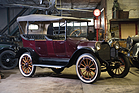 Image: Studebaker Model SD-4 Touring (1915) - as lot 132 at the RM/Sotheby's auction in Hershey 2015