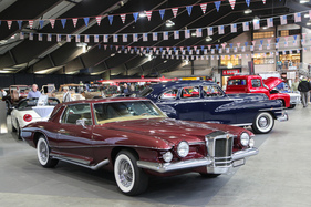Stutz Blackhawk (1972) damals USD 300'000 teuer, heute günstiger zu haben bei Oldierama – Swiss Classic World Luzern 2022