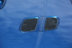 Subaru Impreza GT Turbo (2000) - die Entlüftungsöffnungen auf der Motorhaube enttarnen den schnellsten Subaru Impreza