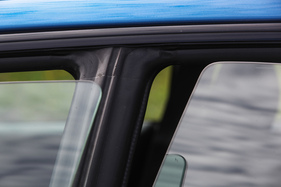 Subaru Impreza GT Turbo (2000) - keine Fensterrahmen, dafür Windgeräusche (2000)