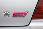 Subaru Impreza WRX STi (2001) - "STi" steht für "Subaru Tecnica international", das Subaru-Motorsportprogramm