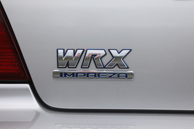 Subaru Impreza WRX STi (2001) - "WRX" steht für World Rallye Experimental, das WRC-Programm von Subaru