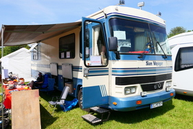 Sun Voyager by Gulfstream Wohnmobil, 5,8 Liter Perkins Diesel, angeboten für € 37’000.- – Bockhorner Oldtimermarkt 2025