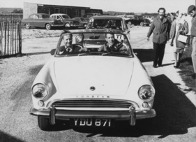 Sunbeam Alpine (1959) - Abfahrt zur Probefahrt am Goodwood Test Day
