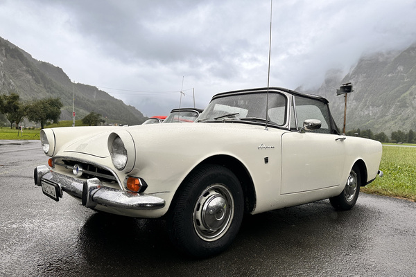 Sunbeam Alpine (1960) - in Mollis gut vertreten - 43. British Car Meeting Mollis 2024