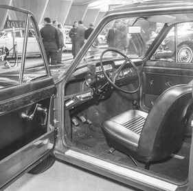 Sunbeam Imp Chamois (1965) - Variante des Hillman Imp mit noblerem Interieur - Genfer Automobilsalon 1965