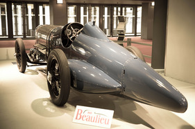 Bild Sunbeam Manitou (1920) - mit aerodynamischem Langheck - an der Rétromobile Paris 2014