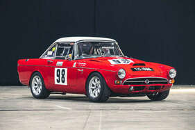 Sunbeam Tiger FIA Appendix ‘K’ Competition GT (1965) - als Lot 408 an der Silverstone Auctions Race Retro Versteigerung 2021