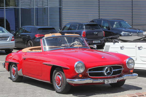 Superklassiker Mercedes-Benz 190 SL - Autohalle Sunday Classics Juni 2022