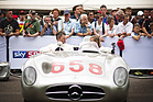 Susie Wolff fährt den Mercedes-Benz 300 SLR - Goodwood Festival of Speed 2015