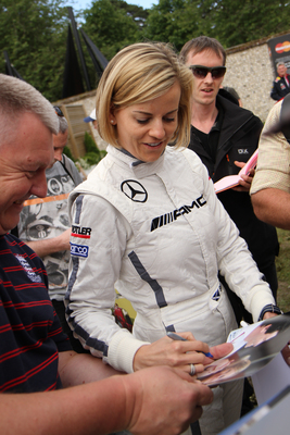 Image: Suzie Wolff signs autographs - Goodwood Festival of Speed 2016