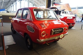 Suzuki Fronte (1969) – Sonderausstellung "Big in Japan" in der Autoworld Brüssel