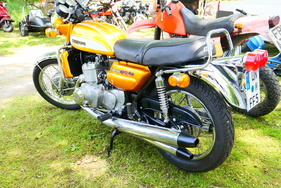 Suzuki GT 750 „Wasserbüffel“: Die letzte große Zweitakt-Suzuki – Bockhorner Oldtimermarkt 2025