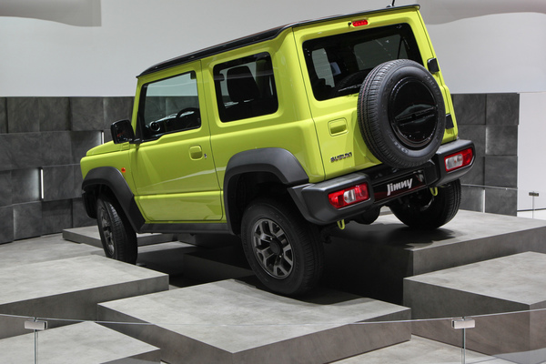 Bild: Suzuki Jimny (2019) - auf den Spuren des LJ80 - Genfer Automobilsalon 2019