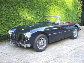 Swallow Doretti Sports Two-seater (1955) - als Lot 312 an der Bonhams Versteigerung in London Olympia am 7. Dezember 2016 Swallow Doretti Sports Two-seater (1955) - als Lot 312 an der Bonhams Versteigerung in London Olympia am 7. Dezember 2016