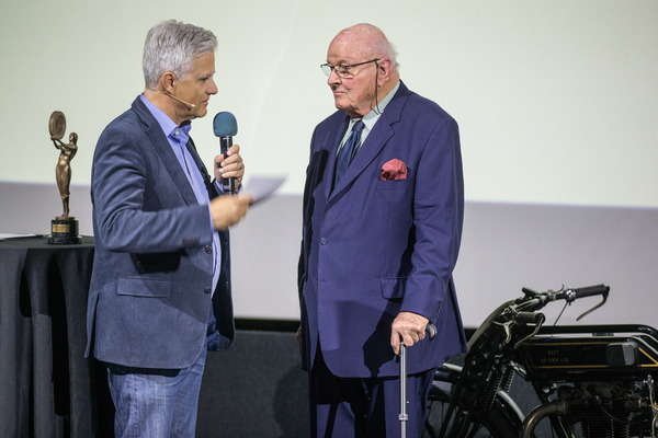 Swiss Classic Award 2024 - Der Preisträger im Gespräch mit Dino Graf