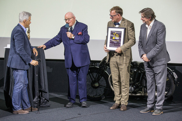Swiss Classic Award 2024 - Preisträger Hans A. Bichsel erzählt über die Anfänge der Verbandsarbeit für historische Fahrzeuge in der Schweiz der 1980er-Jahre und die damalige politische Stimmung