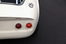 TVR 3000 M Cup (1976) -einzelne Rückleuchten hinten, um Gewicht zu sparen - Retro Classics Bavaria 2016 (1976)