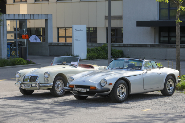 Image: TVR 3000 S (1978) 258 units were built - Older Classics May 2024