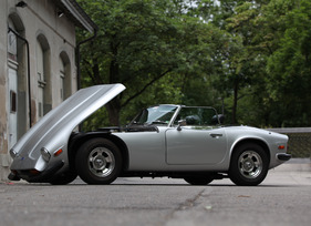 TVR 3000 S (1978) - die Motorhaube klappt nach vorne (1978)