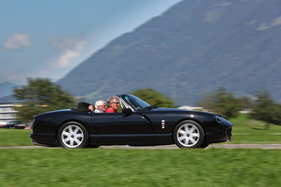 TVR Chimaera (1997) - ähnlich wie der Griffith, aber mit mehr Kofferraum - BCM Mollis 2019