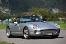 TVR Chimaera - Kunststoff-Sportwagen der Neunzigerjahre - British Car Meeting in Mollis am 28. August 2016