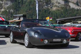 TVR Griffith 500 (1997) - der Motor kam von Rover, hat hier aber fünf Liter Hubraum - BCM 2022 (1997)