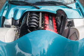 TVR Tuscan S Mk 2 (2005) - Sechszylinder als Frontmittelmotor eingebaut