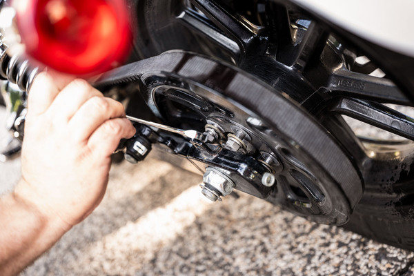 Tag 10 Bloomington nach St Louis - Lockere Schrauben an der Harley