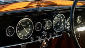 Talbot-Lago T150 C Spéciale Goutte d'Eau Figoni et Falaschi (1938) - Rechtslenker waren bei Sportwagen der 1930er-Jahre üblich