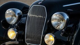 Talbot-Lago T150 C Spéciale Goutte d'Eau Figoni et Falaschi (1938) - Volles Licht war auch 1948 bei den 24-Stunden von Spa ein Vorteil