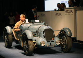 Talbot-Lago T150C (1936) - angeboten als Lot 342 an der Artcurial Rétromobile Versteigerung am 8. Februar 2013