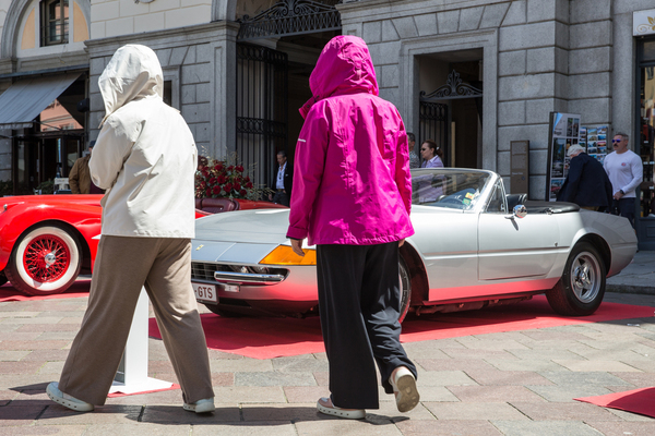 Tarnung ist alles, die Kapuzen der Chinesen auf Spionage, ...