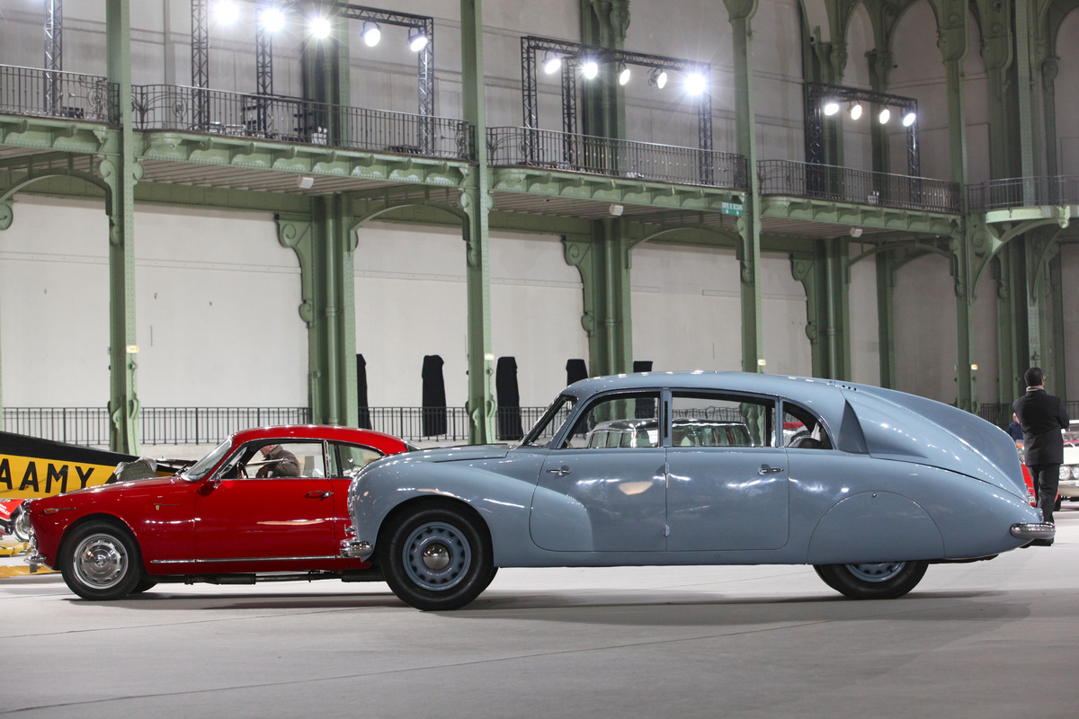 Tatra T87 (1948) - als Lot 579 angeboten an der Bonhams Versteigerung im Grand Palais in Paris am 7. Februar 2013