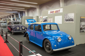 Tatra V570 (1933) - kleines, heckgetriebenes Auto - Teil der Tatra-Sonderschau - Rétromobile Paris 2020