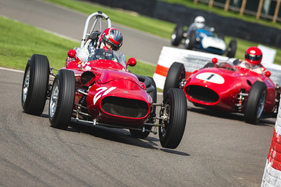 Tecnica Meccanica Maserati (1959) - Tony Wood am Lenkrad des Monopostos, gemeldet in den Richmond & Gordon Trophies - Goodwood Revival 2018
