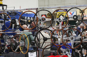 Teilehandel - Lenkradauswahl - 42. Auto e Moto d'Epoca 2025