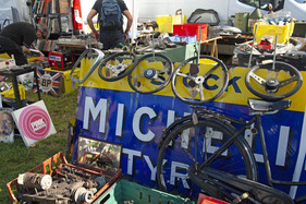 Teilemarkt am Beaulieu International Autojumble Teilemarkt am Beaulieu International Autojumble