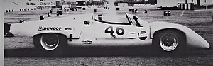 Testtag in Brands Hatch 1968, das Dach fehlt zu diesem Zeipunkt noch, da das Auto sich noch in Entwicklung befand