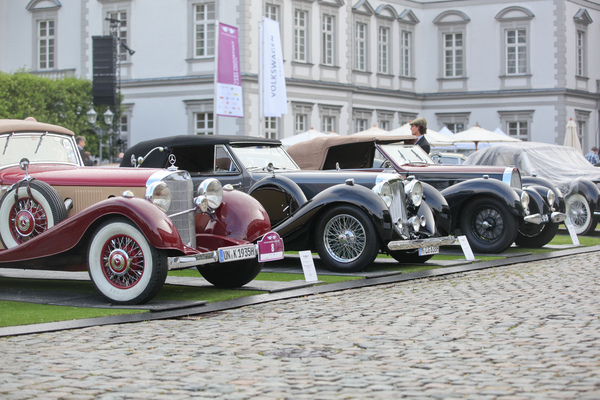"The Style of Speed" nennt sich diese Klasse - Impressionen vom Concours d'Elégance an der Schloss Bensberg Classics 2015
