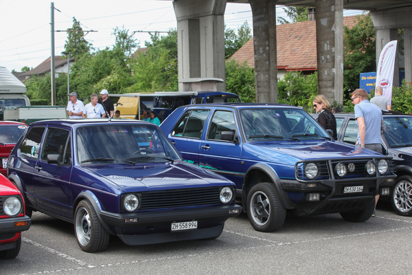 Tiefer und höher - VW Golf neben der Variante Golf Country - AMAG Classic Day 2022